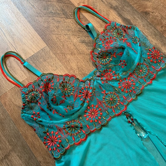 VS Vintage Y2K Pink Label Moroccan Embroidered Bohemian Crystal Babydoll & Panty - Picture 8 of 15